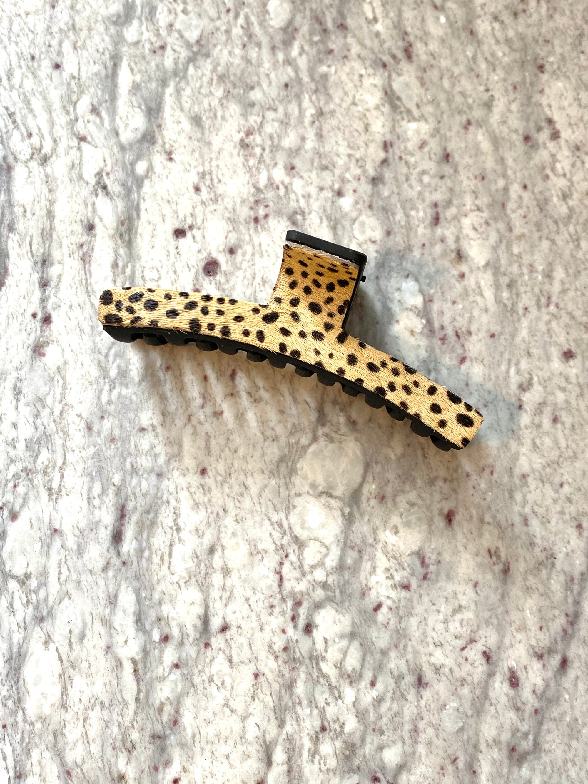 Leopard Clip