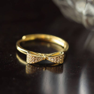 Sparkling Bow Ring