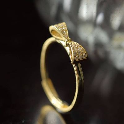 Sparkling Bow Ring